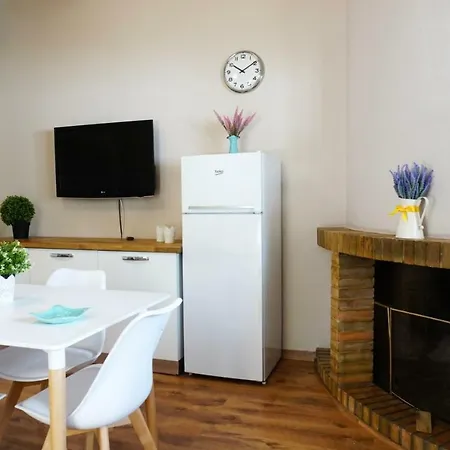 Aurelia -seafront With Patio Apartment Flumini di Quartu
