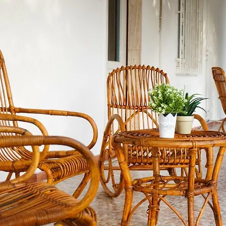 Aurelia -seafront With Patio * Flumini di Quartu