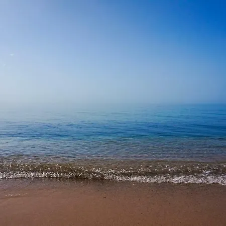 Apartment Aurelia -seafront With Patio